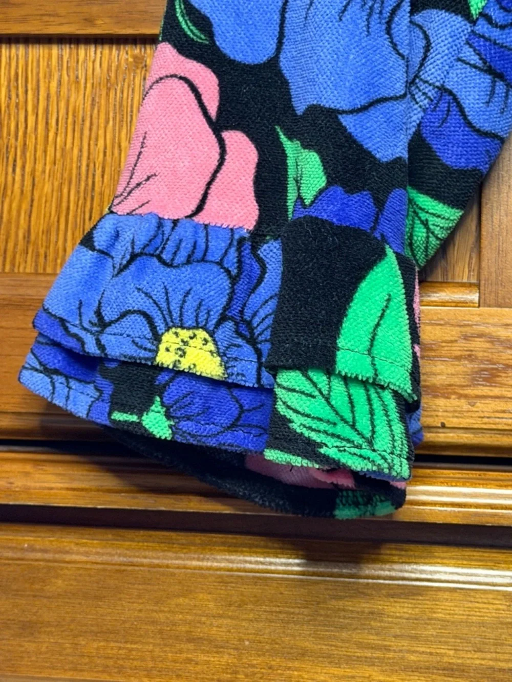 Betsey Johnson Intimates Robe Terry Cloth Retro Neon Whimsical Ruffle Floral 90s - Picture 5 of 10
